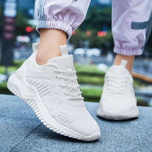 Hot Selling Walking Style Shoes Men's Sports Shoes Casual Shoes Running Sneakers for Men