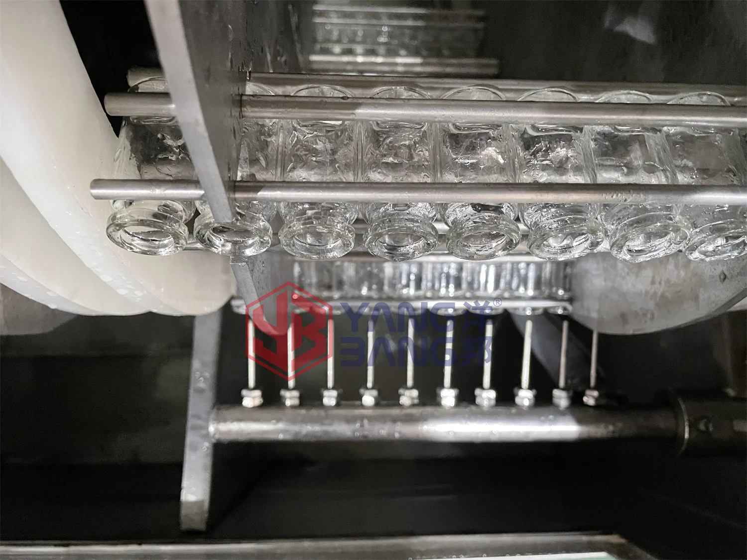 YB-ZX100自動リットルボトルバレル水洗浄充填キャッピングマシン