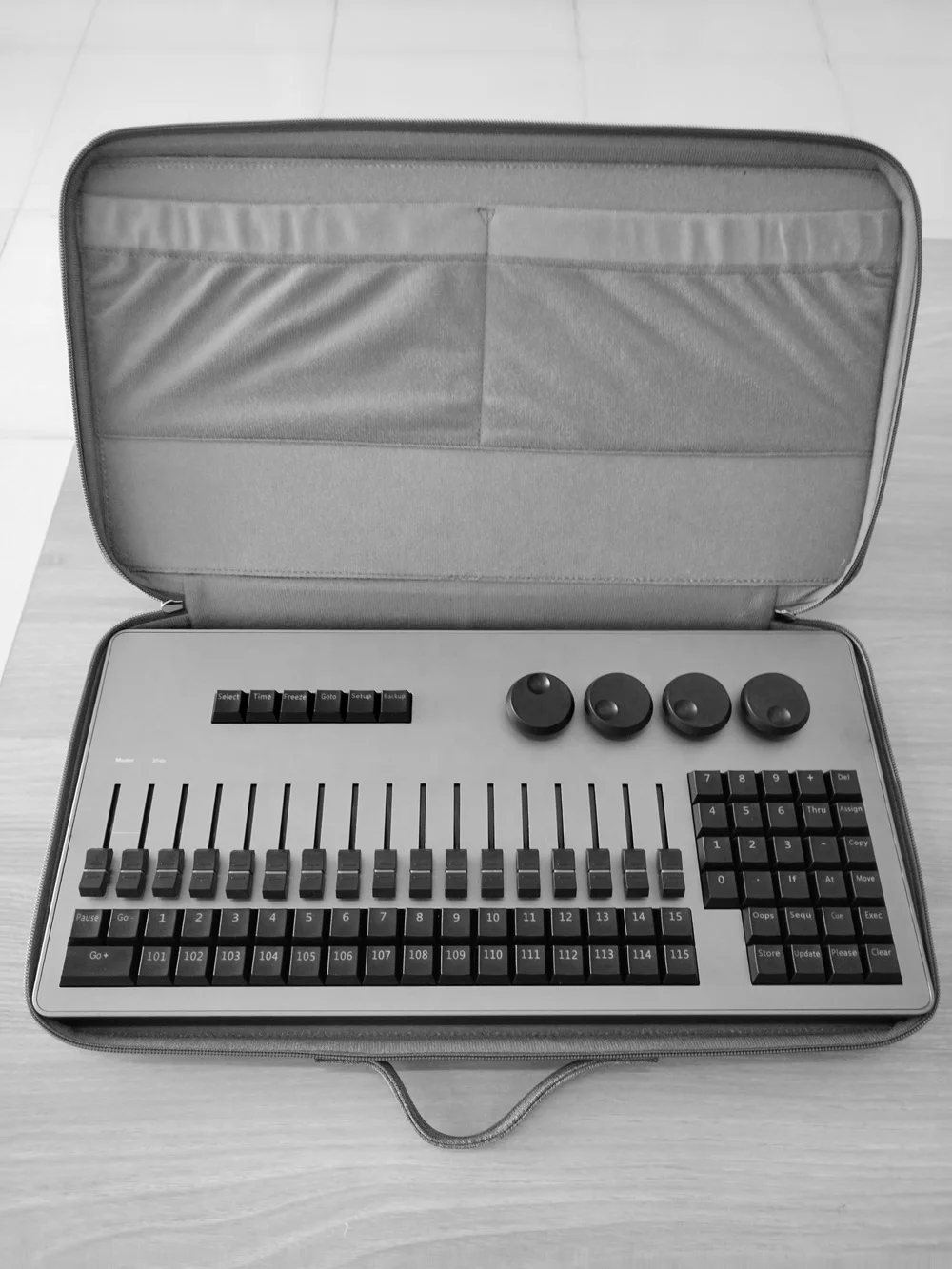 Fine Line New MINI PLUS Command Wing Fader Wing Type c Interface
