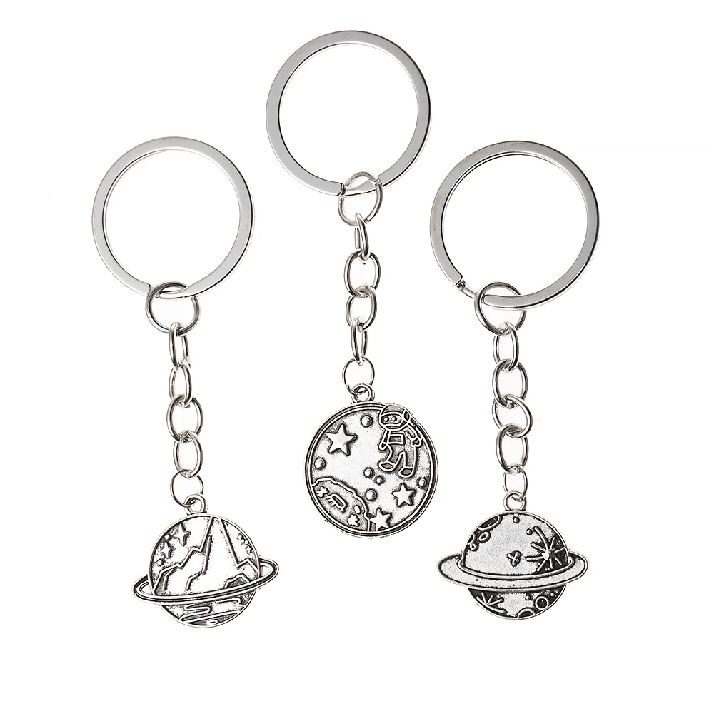 Astronaut Keychain - 3D Meditating Astronaut Space Key Chain Jewelry – The  Interstellar Seller