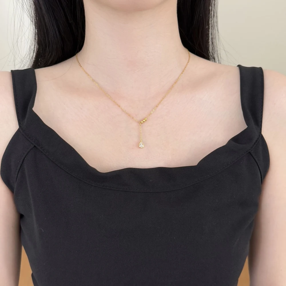 KAKODIY Women's Silver Necklace Fashion Hypoallergenic Teardrop Cubic Zirconia Aesthetic Simple Water Drop Pendant Necklace detail 2