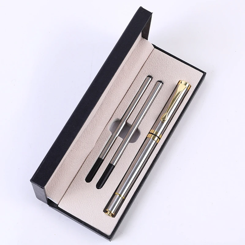 High Quality Metal Roller Pen Set Roller Tip Black and Gold Boss Signature Pens with Extra Ink Refills