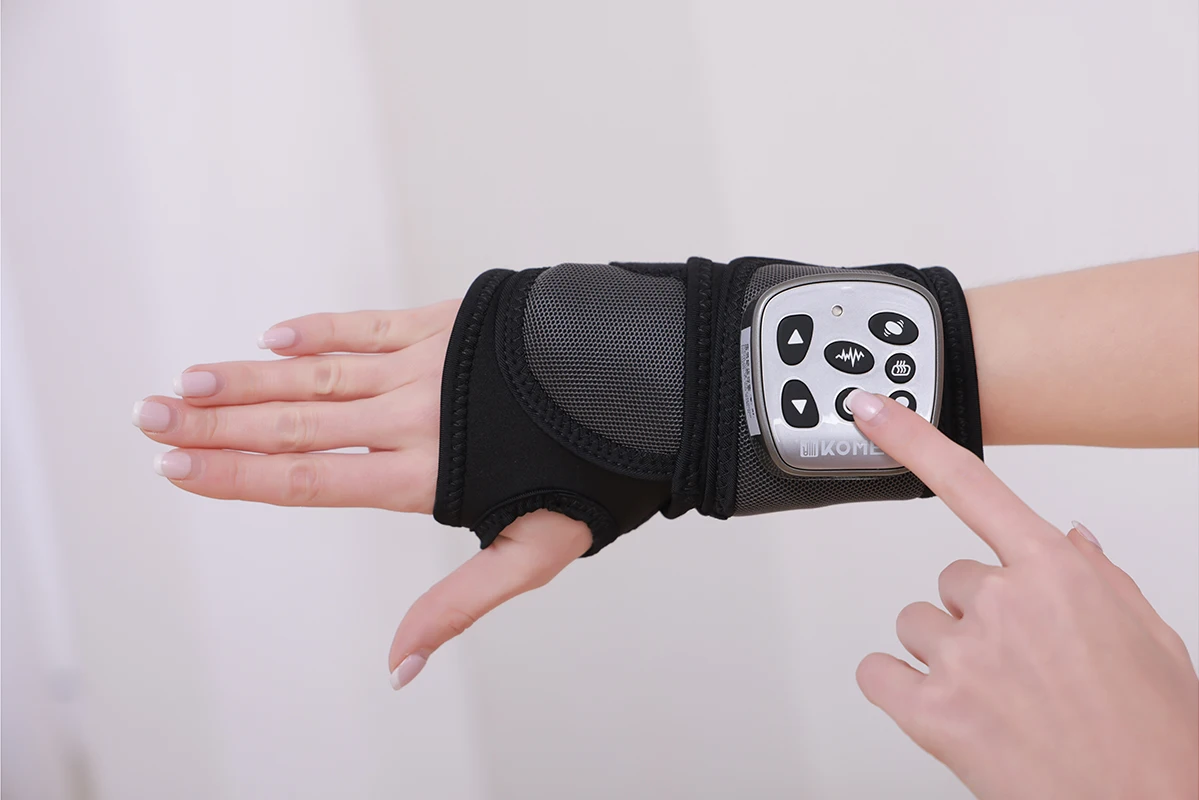 Multifunctional Smart Wrist Massage Brace Infrared Physiotherapy ...