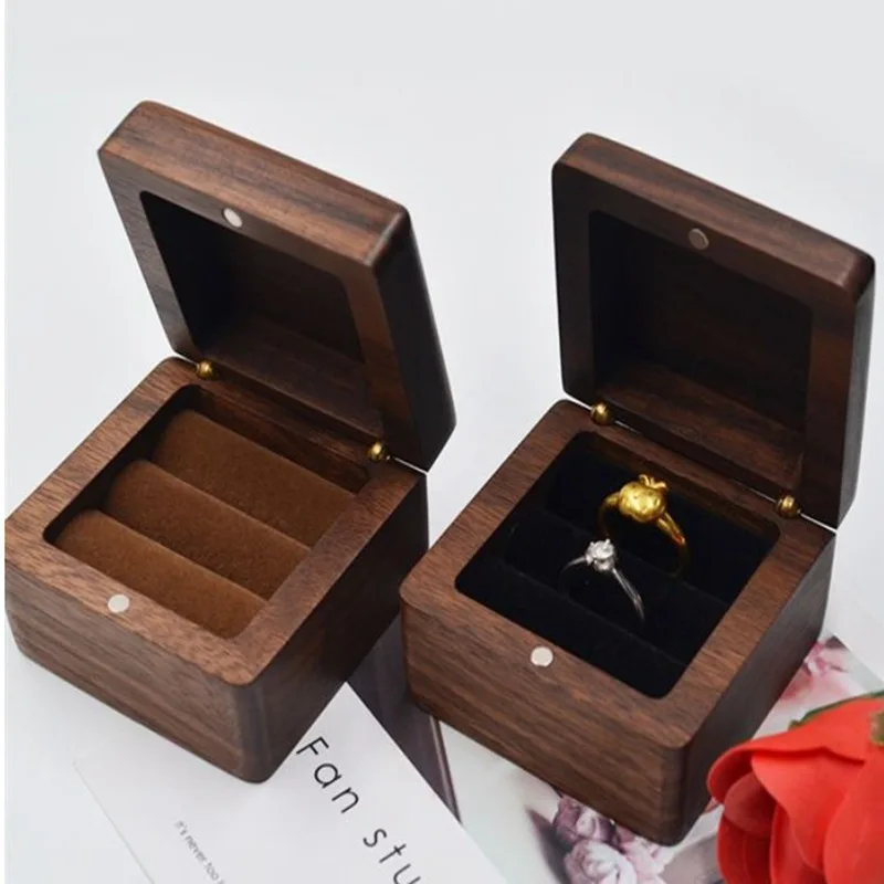 Custom Logo Square Wood Ring Box Packaging Wooden Luxury Gift Ring Case