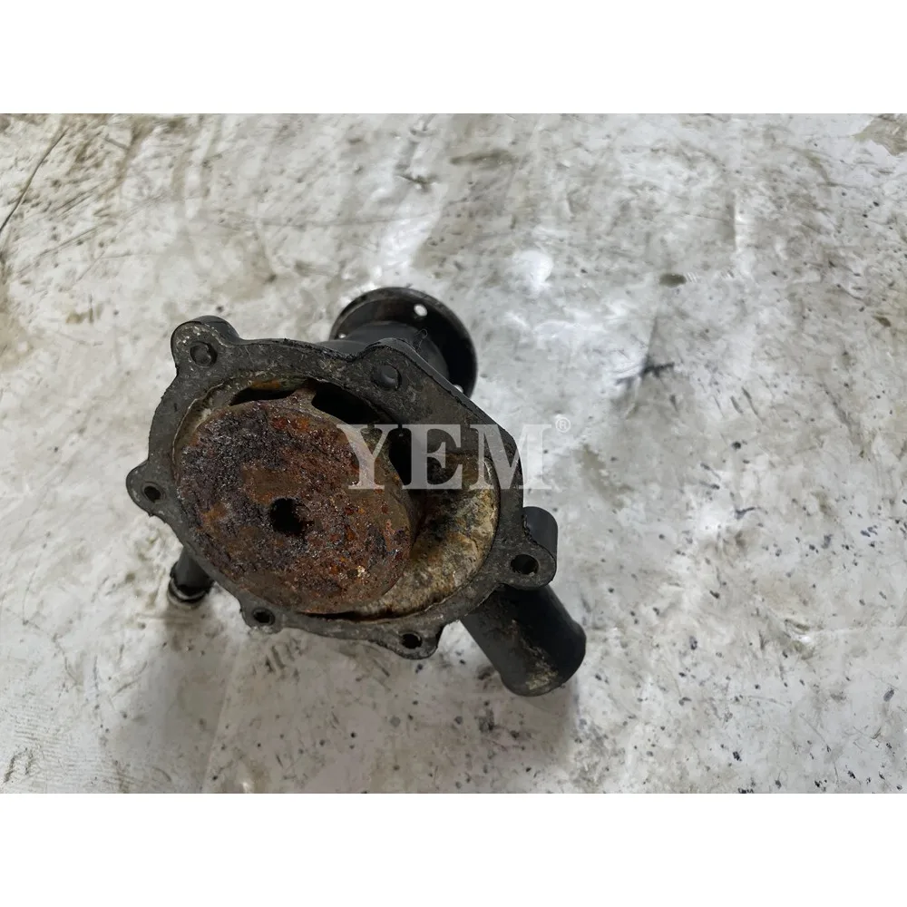 Machinery Engine Parts L3E Water Pump for Mitsubishi 3