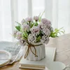 Fresh and auspicious spring purple