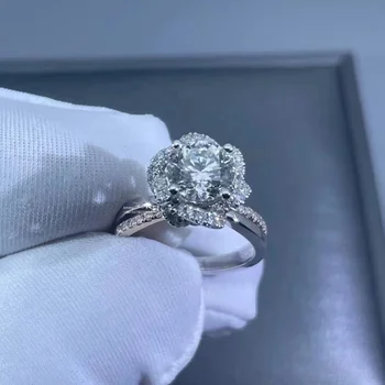 Customized Wedding Jewelry 18Karat Au750 White Gold Rose Gold 1.3 Ct Round Brilliant Cut Diamond Engagement Ring For Women