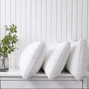 Custom Wholesale 3D Piping Pillow Soft White Cotton for Five-Star Hotels Modern Style with Solid Pattern for Neck Support