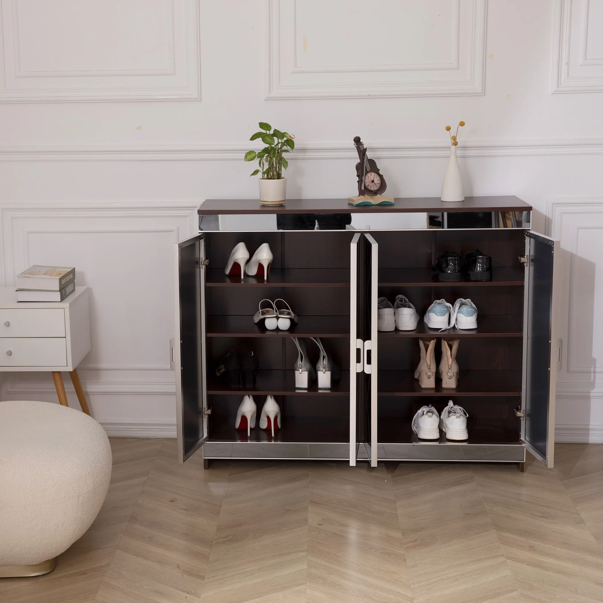 Buy Goodlife Makeup Storage Drawers Makeup Cabinet Bedroom Furniture Set  from Shenzhen Goodlife Houseware Co., Ltd., China