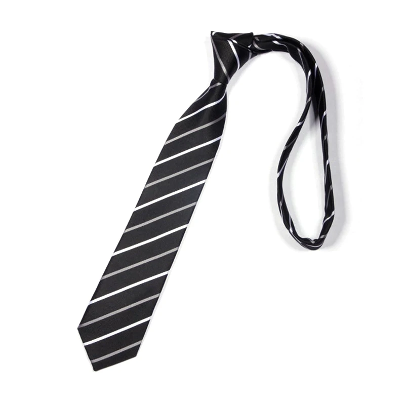 Белый галстук у черного кота 7 букв