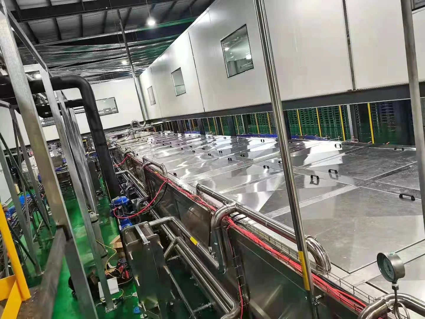 Continuous Spray Water Immersion Type Pasteurizer & Cooling Tunnel