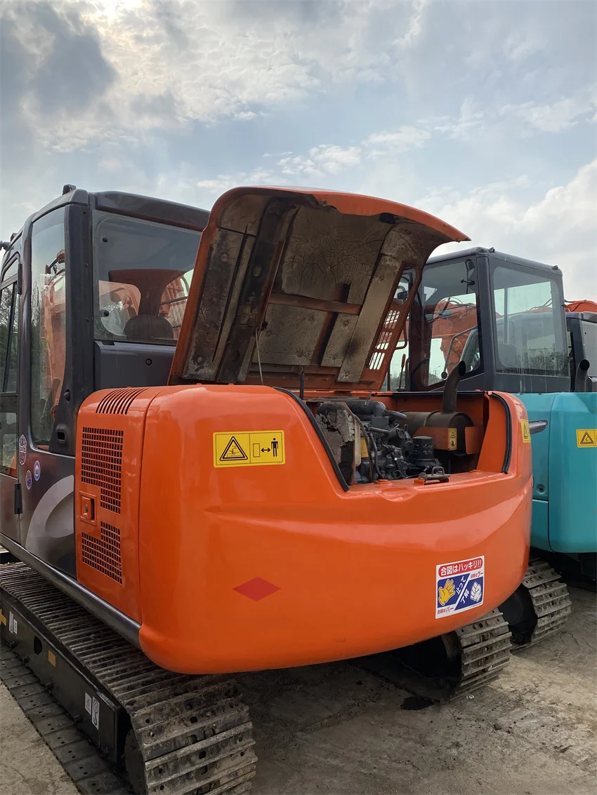 千の明 Japan Made Hitachi Mini Excavator ZX60 for Sale - 6ton Digger