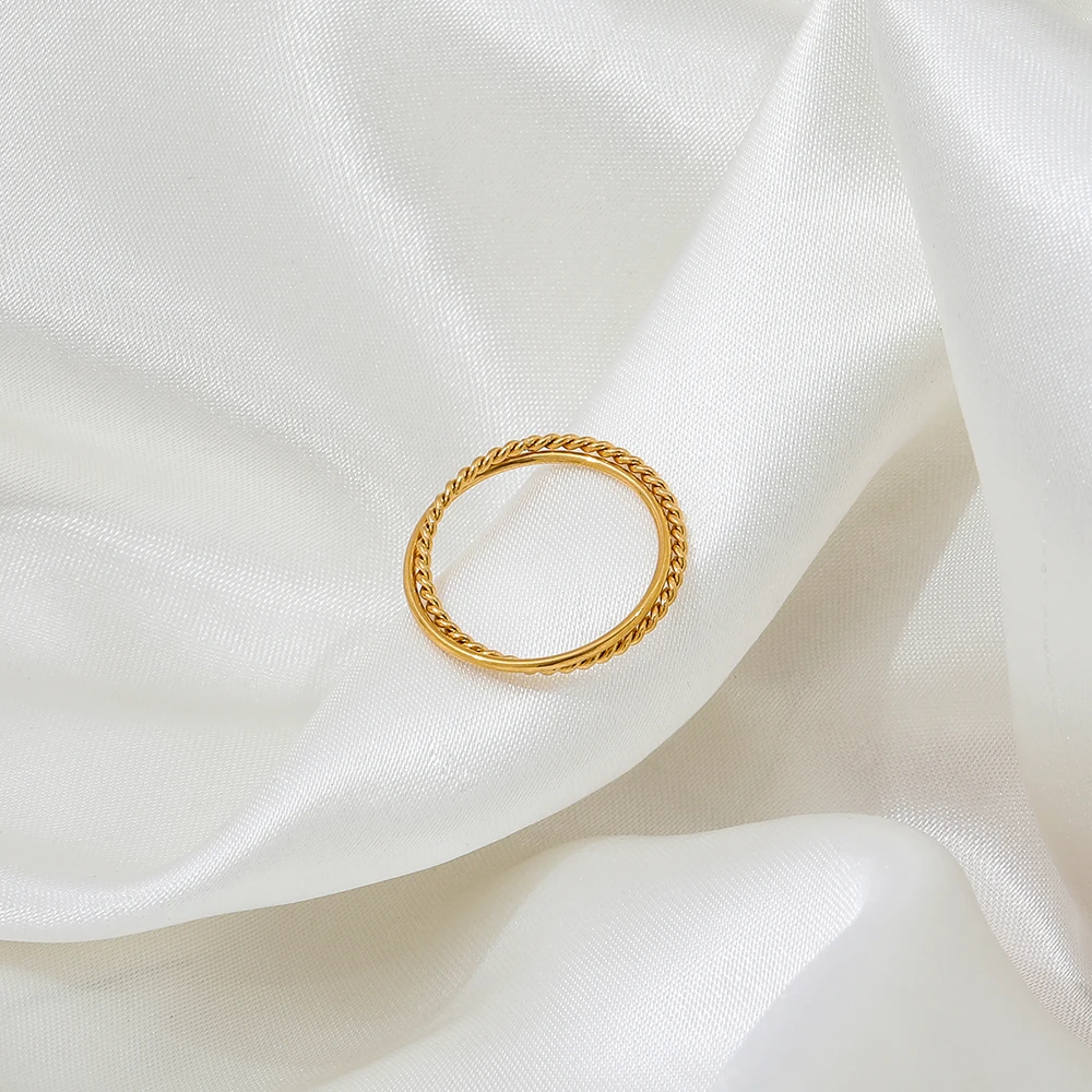Simple Double Circle Cross Dainty Rope Rings for Women Design Jewelry Wholesale Stainless Steel Jewelry