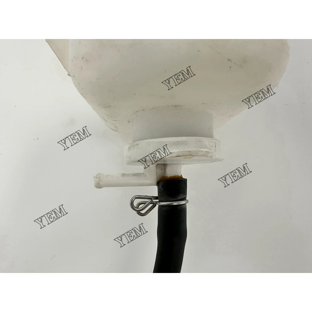 D722 Sub Water Tank for Kubota 5