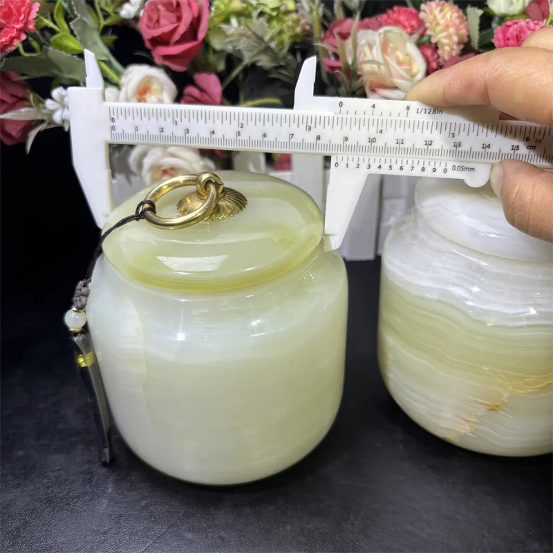Wholesale Healing Stones Crystal Carving Crafts Hand Carved Bottle 