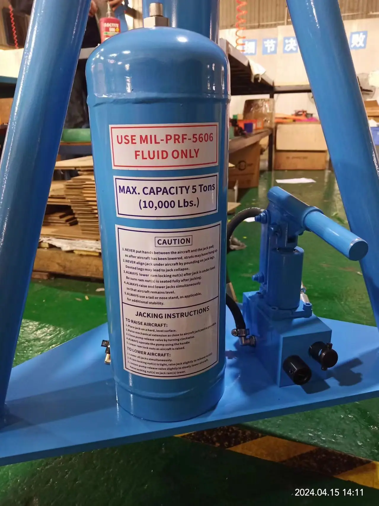 tripod jack 9.jpg