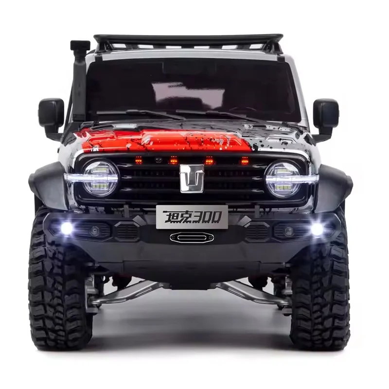 Traction Hobby KM GWM Tank 300 - 1:8 Scale RC Crawler Truck