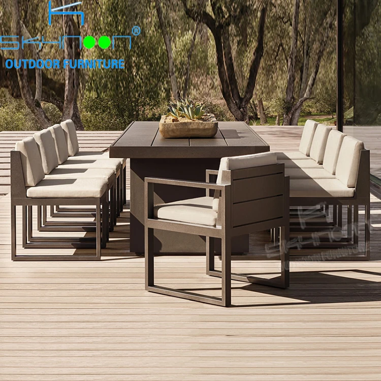 Modern Metal Garden Dining Sets Durable Outdoor Dining Table And Chairs