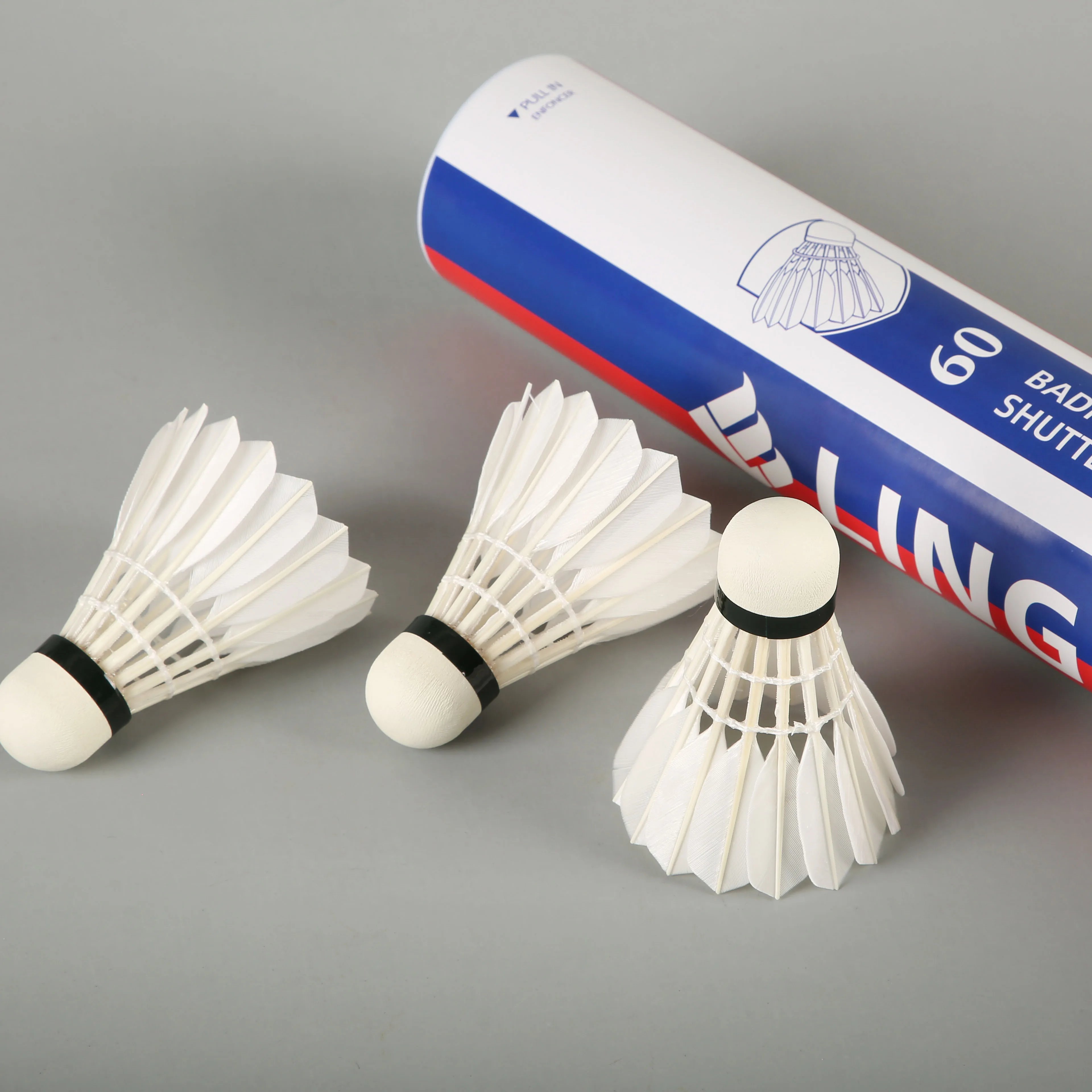 Wholesale Baton 12-Pack de volants de Badminton en plumes naturelles avec  une grande stabilité et durabilité From m.alibaba.com