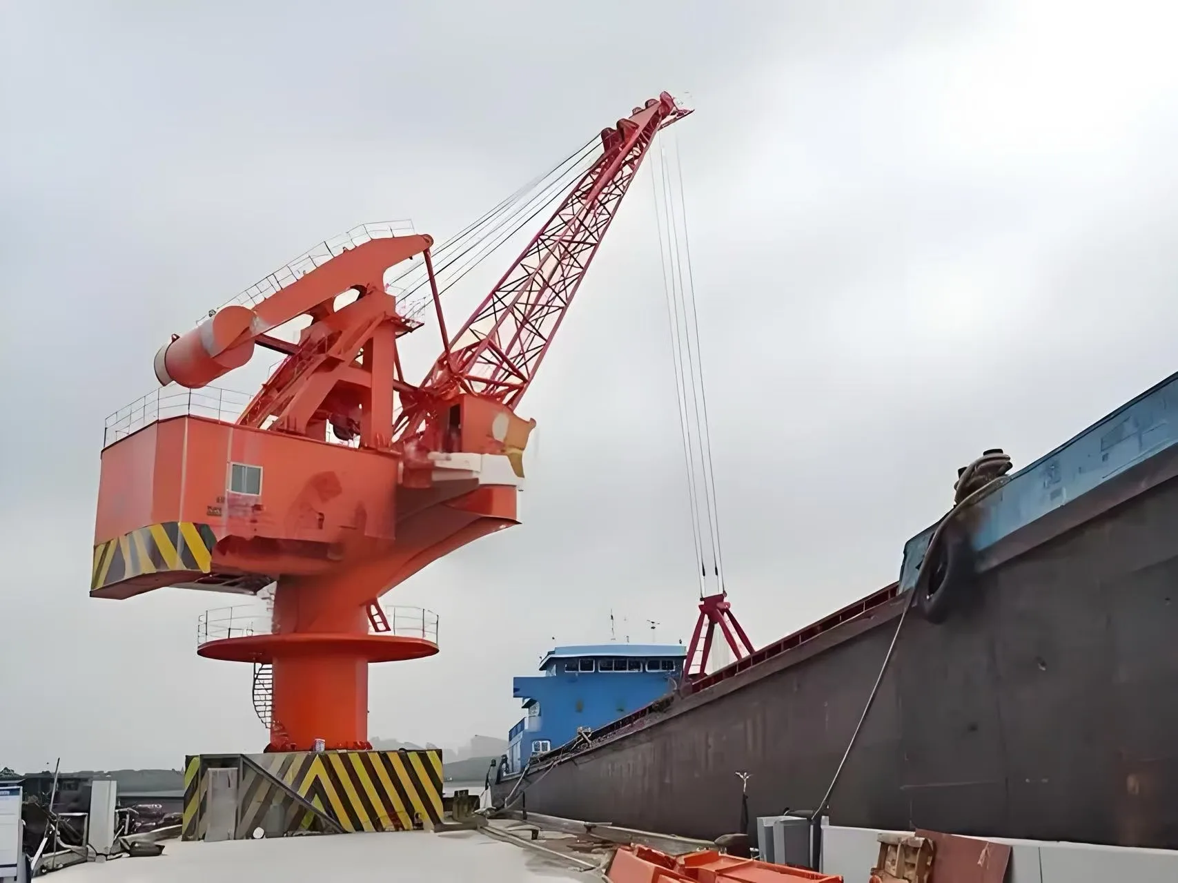 Mobile Floating Dock Crane Port Gantry Crane 35 Tons Price Concessions ...