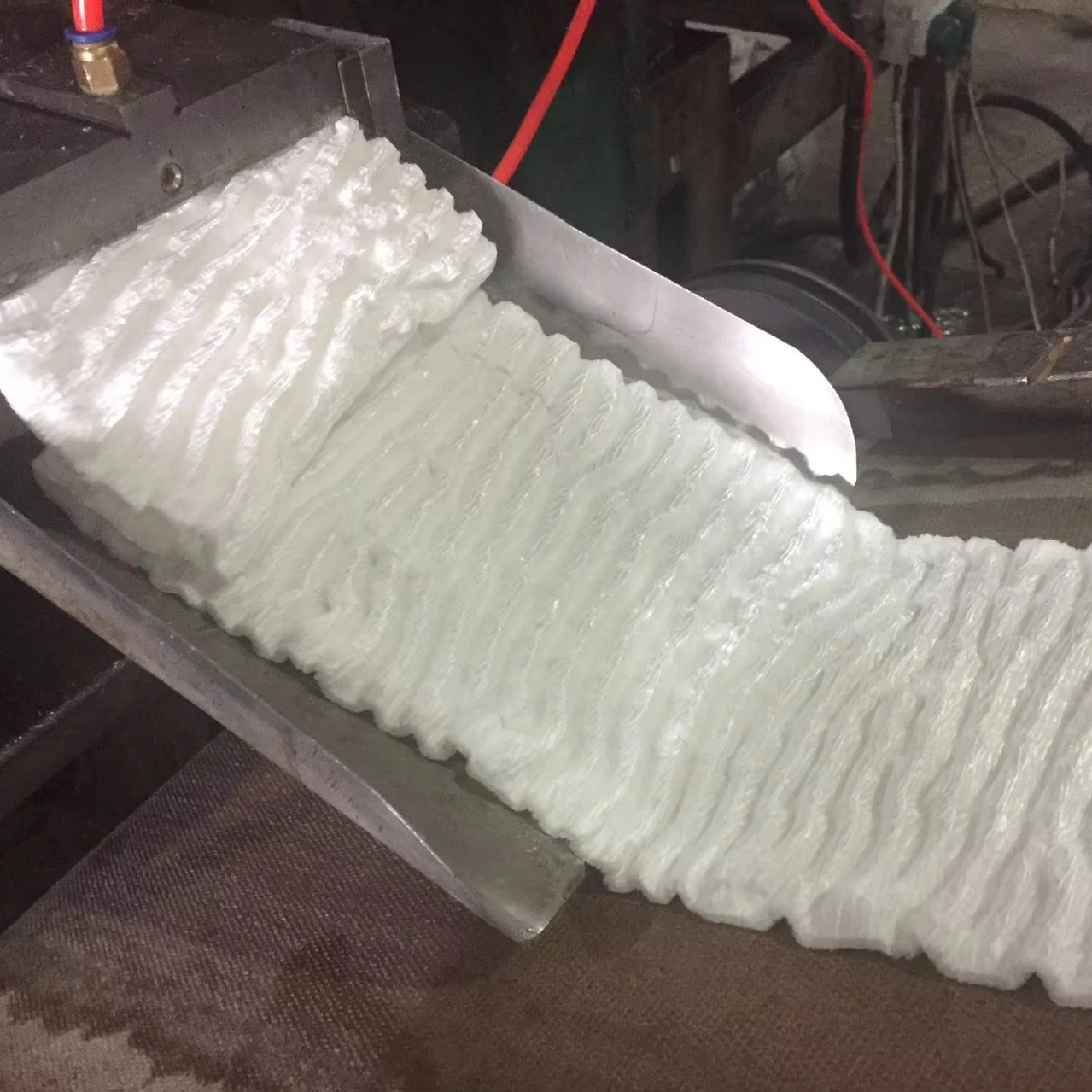 Polyamide Nylon 6,66 Fiber Tow 2.2dtex 3.3dtex Crimped for Nylon Tops 90kdtex Semi-dull Raw White Nylon Fiber Yarn Spinning Polyamide Nylon 6,66 Fiber Tow 2.2dtex 3.3dtex Crimped for Nylon Tops 90kdtex Semi-dull Raw White Nylon Fiber Yarn Spinning