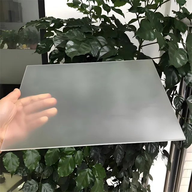 3.2mm Ultra-clear Low Iron Tempered Cloth Texture Solar Anti-glare Glass for Photovoltaic Modules