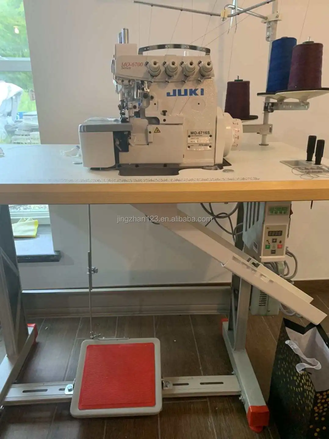 Good Condition Used Sewing Machine Jukis Mo6714 Series Industrial Overlock Sewing Machine Price