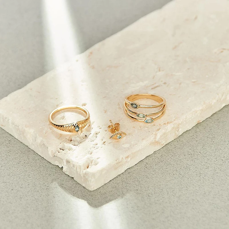 Milskye Exquisite 14k Gold Three Ovals Sky Blue Topaz Sapphire