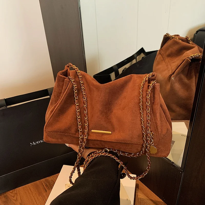 Women's Fashion Niche Three-Dimensional Crossbody Bag 2025 Autumn/Winter New Chain Underarm Bag Suede Stylish Versatile Shoulder
