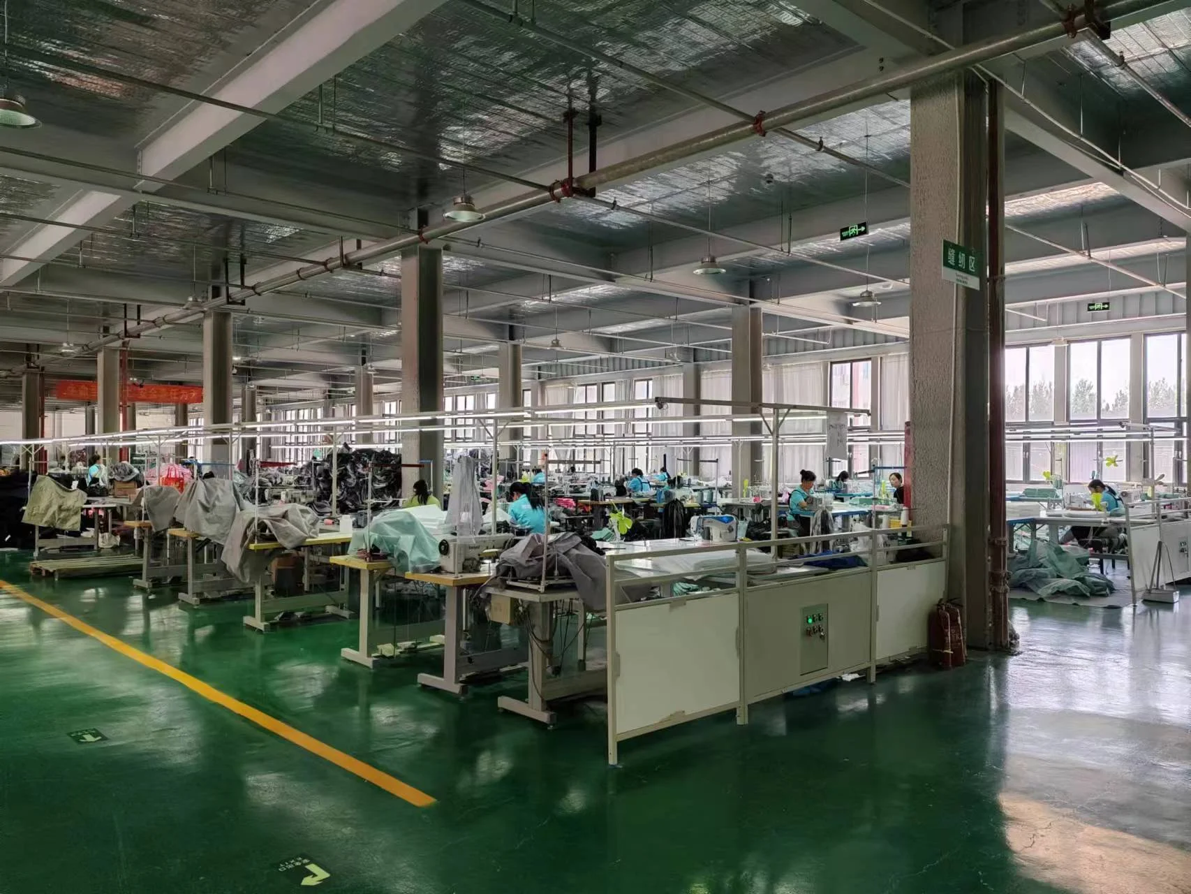 Custom Large Indoor/Outdoor Steel Foldable Baby Playpen Eco-Friendly Safety Fence for Babies Children Gym Dining Park Settings