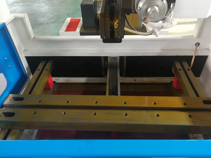 CNC Wire Cut EDM Machine DK7735 DK7745