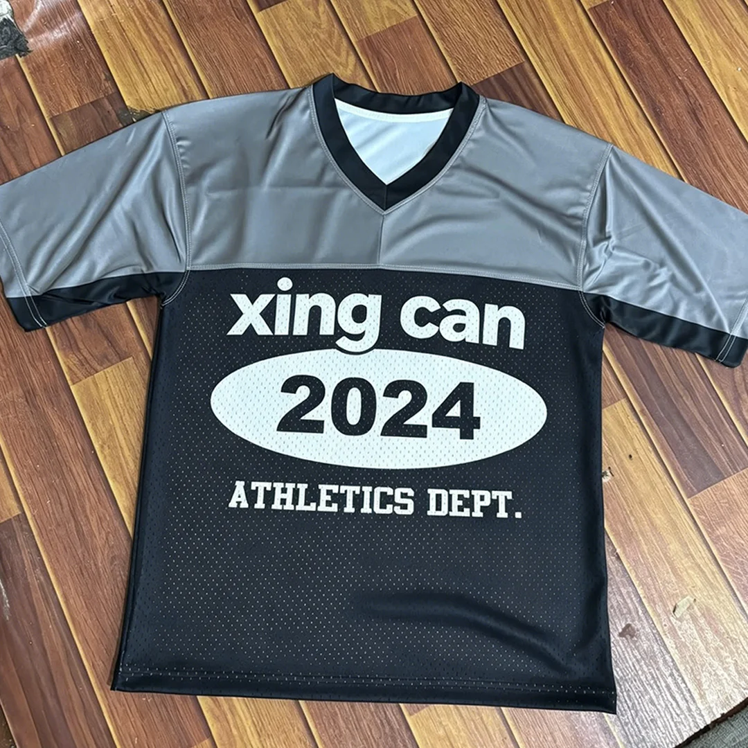 Koszulka męska na zamówienie w stylu amerykańskiej vintage i sportowym, 100% bawełna, druk cyfrowy DTG, luźny, atletyczny, krótkorękawny krój, możliwa personalizacja