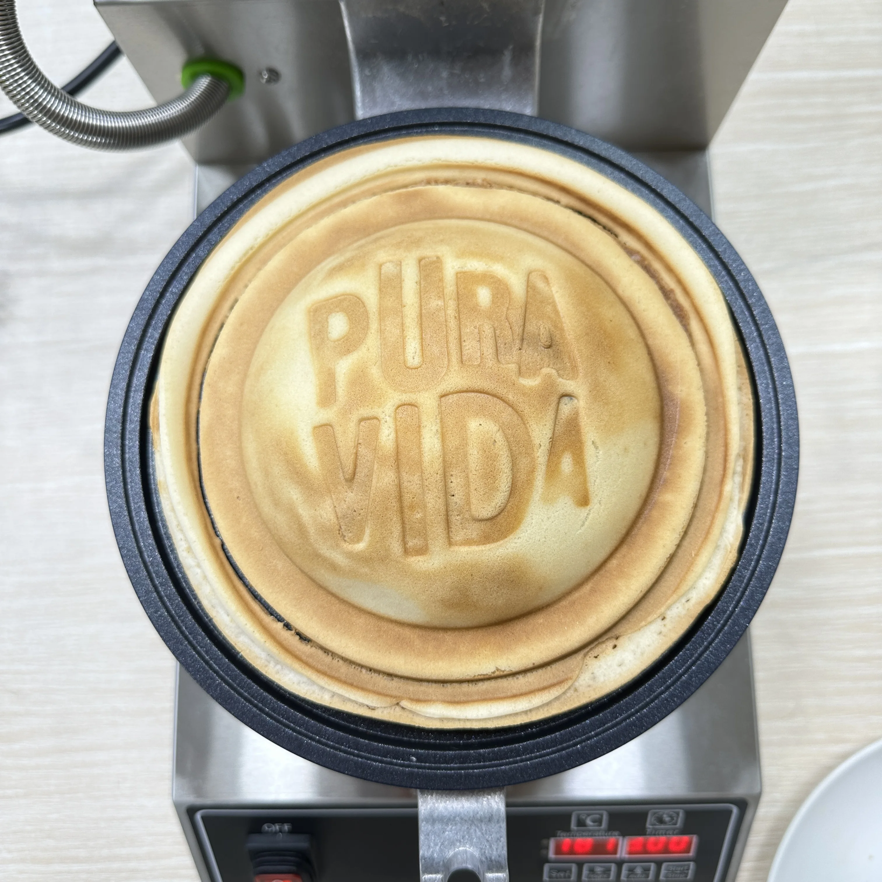 ufo Burger Maker Machines for Small Business with Personalized Stamp Customized Super Big Mold logo Pattern Burger Machine