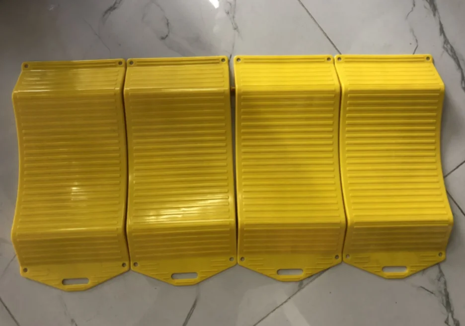 Plastic Curved Prevent Tire Flat Spots  Car Parking Mat Car Storage Tire Cradles Car Tyre Protector Saver