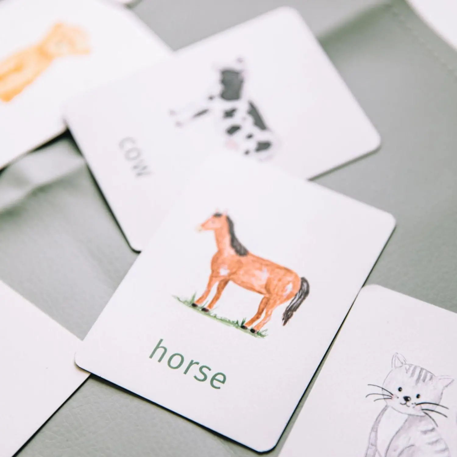 Индивидуальная печать для детей раннего когнитивного обучения развивающий магнитный с коробкой игровой набор