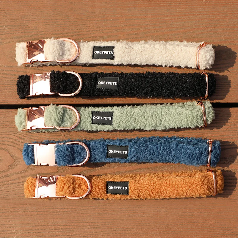 Wholesale Custom Sherpa Pet Accessories Dog Collar Outdoor Portable Durable Lamb Fleece Luxury