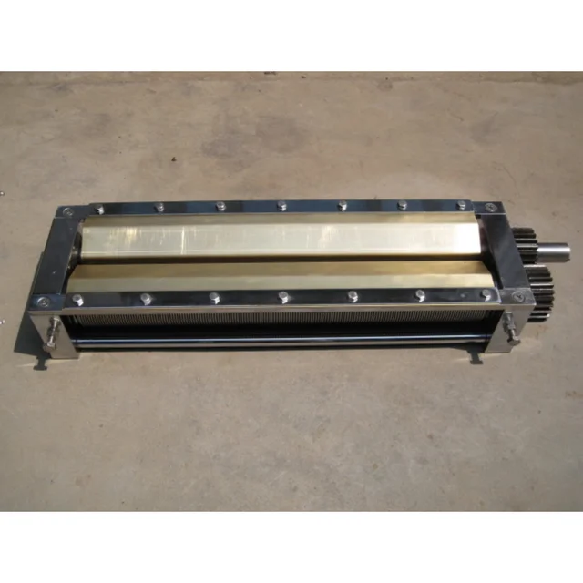 Factory Supply SUS304 Customized Efficient Smooth Grooves Cup Noodle Shredder for Indomie Noodle Making Machine 2