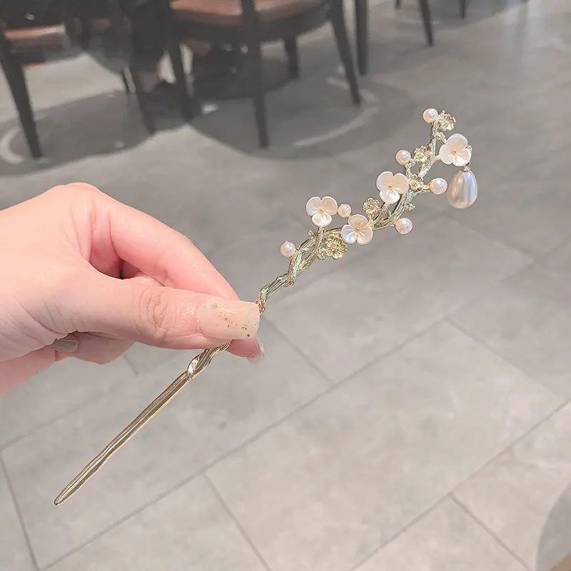 Металлические шпильки для