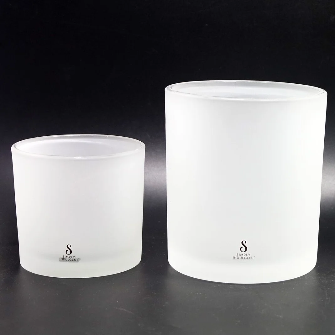 Custom Empty 8 oz 19oz Empty Frosting Glass Candle Jars with Printed Gold logo and Wood Lid
