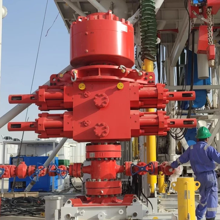 Four RAM BOP High Pressure Blowout Preventer for Oilfield Coiled Tubing 10000PSI-15000PSI Iron Casting for Well Drilling