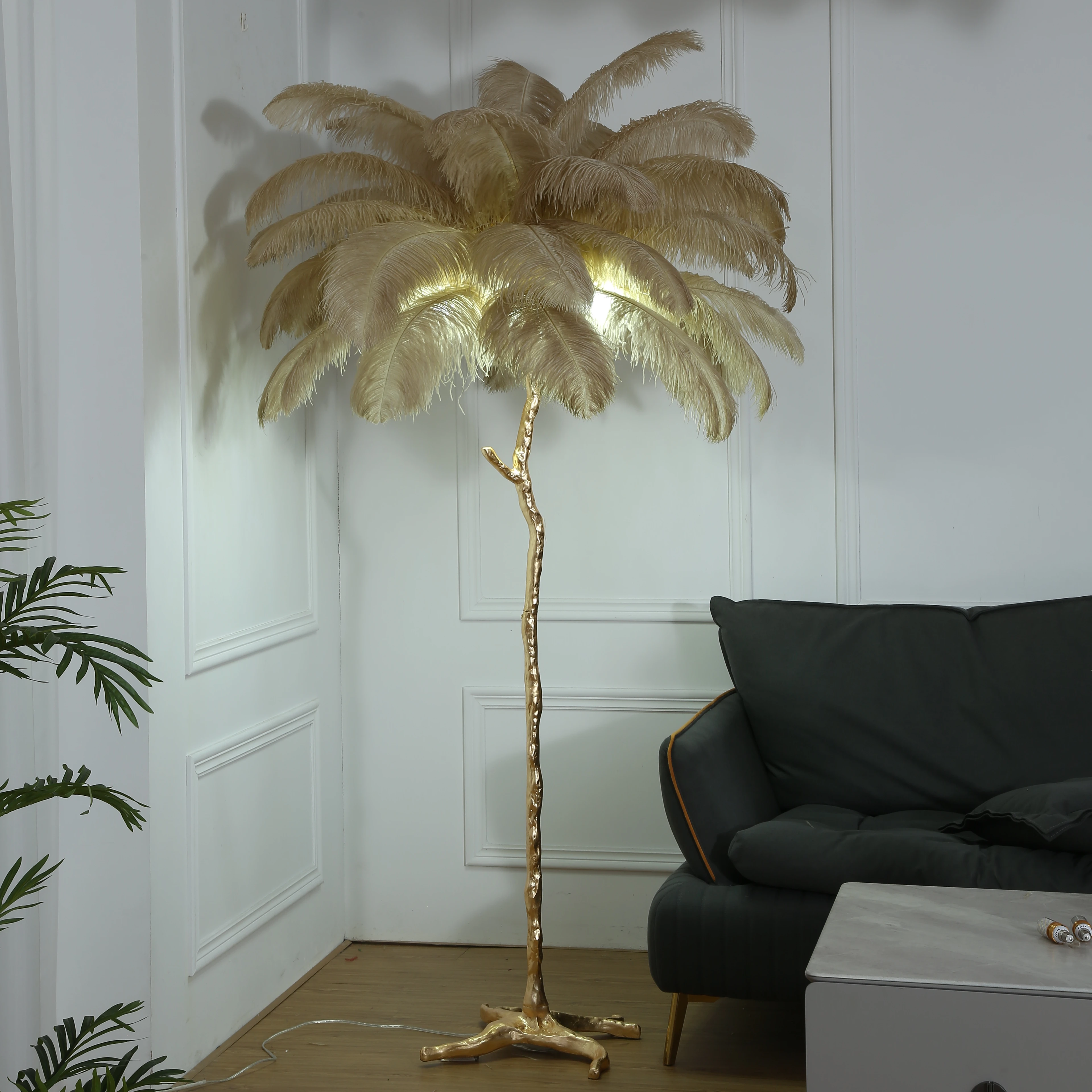 Modern Feather Funkyled Palm Tree Floor Lamps High Quality Copper Branch Art Romantic Living Room Led Lamps