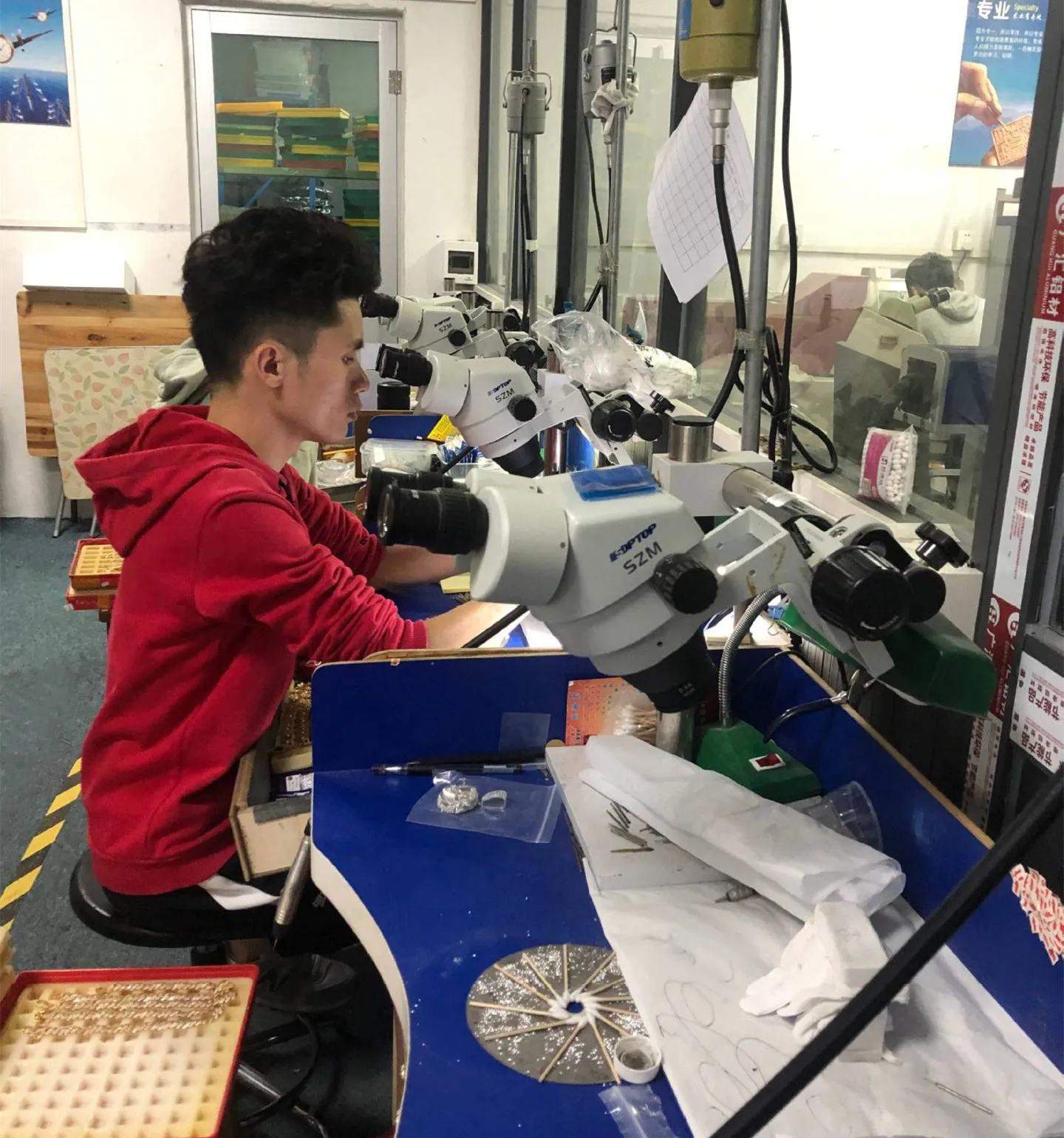 Yiwu Ants Electronic Commerce Firm 2