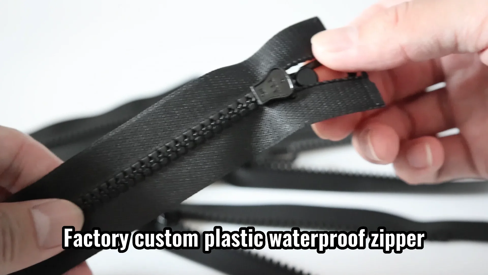 Waterproof Zips Brand Plastic Rubber Pvc Bag Zipper Puller Rubber Clear Vinyl Plastic Zipper
