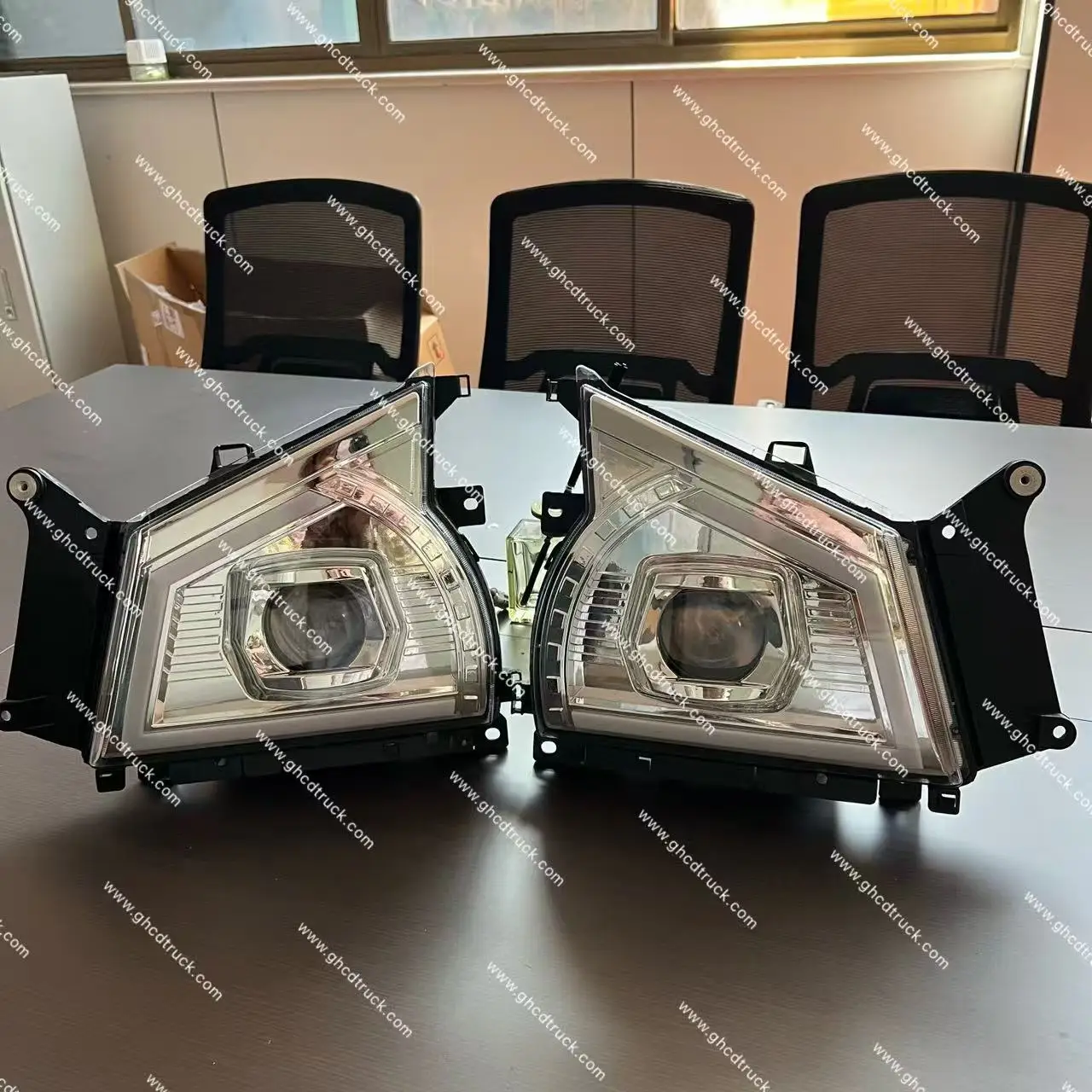 GHCD HOT PRODUCT/HIGH QUALITY MODIFIED LED HEADLAMPS FOR JAPANESE TRUCK ISUZU NQR/600P/HINO/MITSUBISHI/NISSAN
