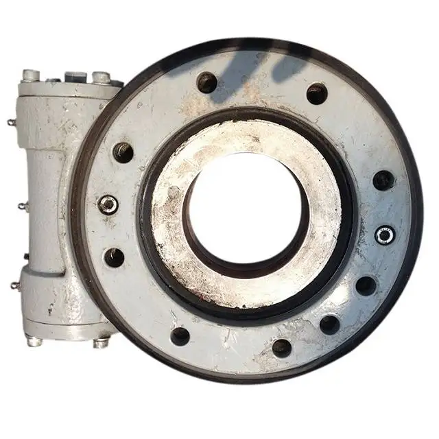 Новая дешевая система слежения на солнечной батарее с контроллером и батареей