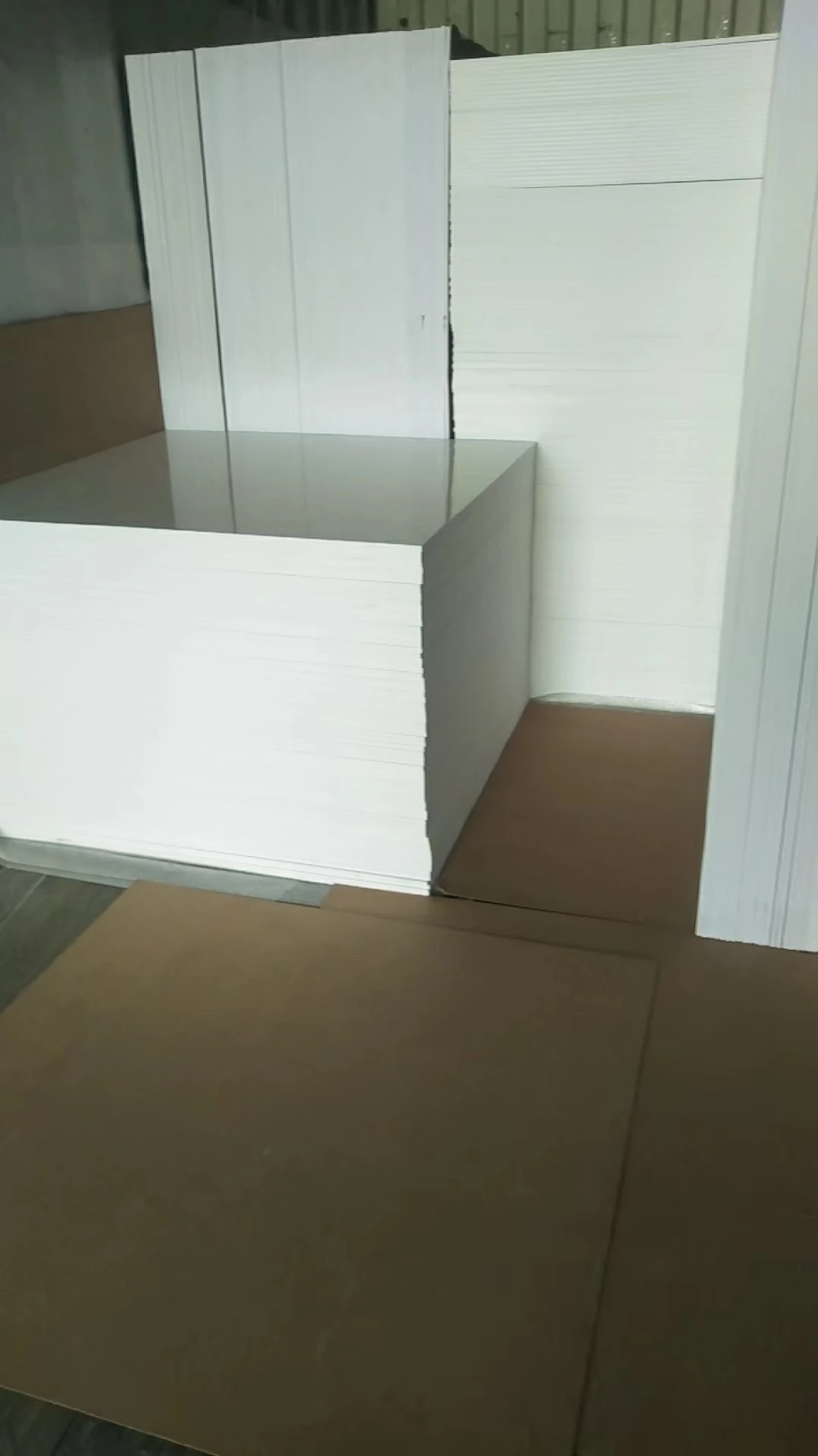 1.22x2.44m White Rigid Plastic Pvc Foam Sheet 18mm High Density Custom