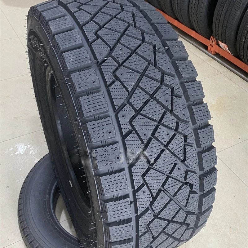 Nail-embedded Winter Snow Tire 33X12.5R18R22 35X12.5 R22R20R 18 325/65R18