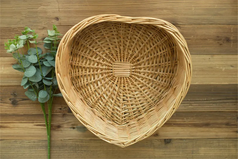 Newborn Hand Woven Heart Shaped Rattan Basket For Photograph Props Baby Photo Posing Sofa Studio Shooting Photo Bebe Accessories Online Shopping