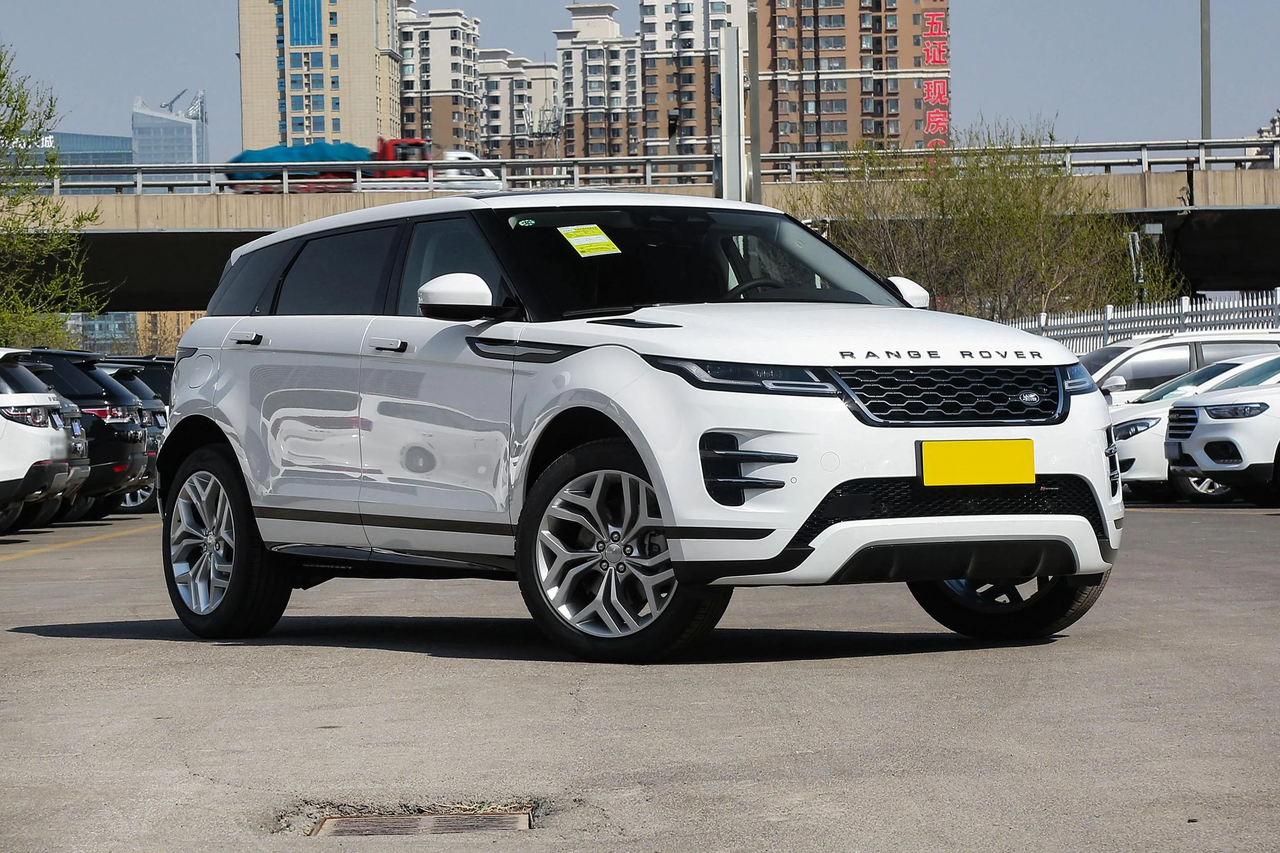 Land Rover Range Rover Evoque SUV factory