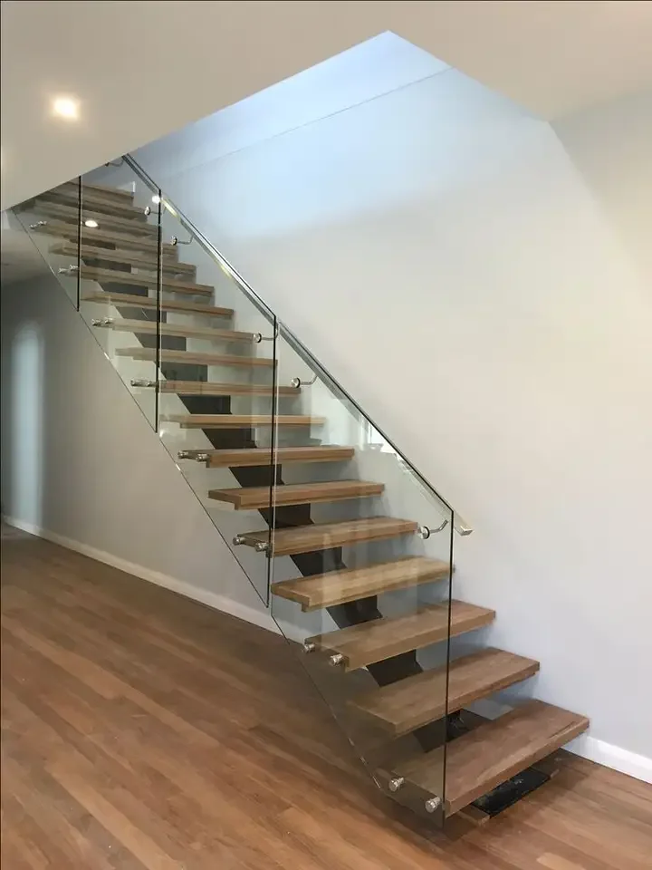 Custom Design Solid Wood Stairs U Shape Staircase Indoor Wood Steps Cantilevered Floating Staircase